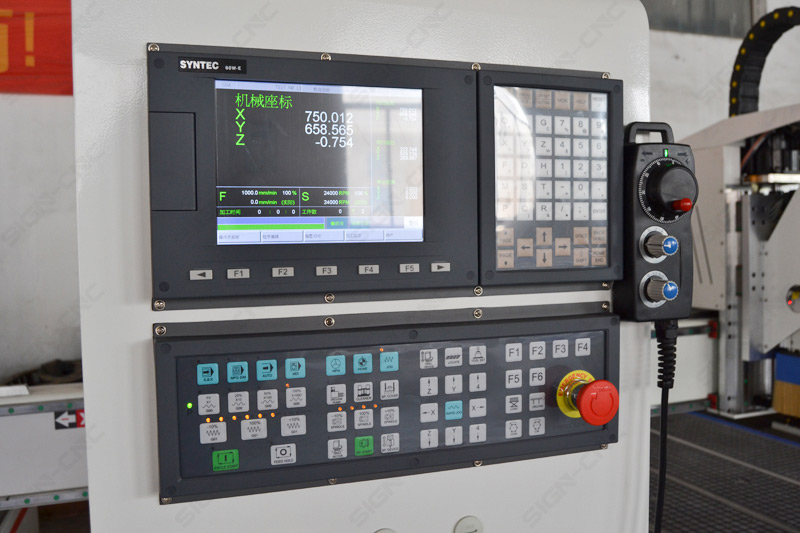 ACE-1325 Disc ATC cnc router Machine with pressure wheel