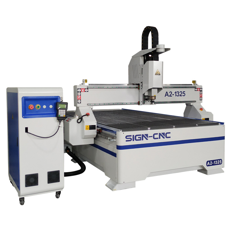 Fresadora CNC con ATC FTL-1325CC