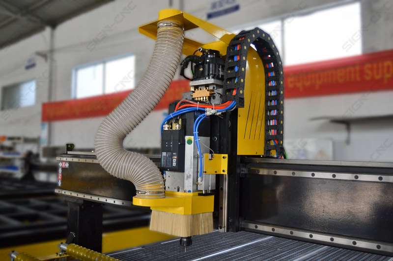 ACE-2140 Disc ATC cnc router Machine with pressure wheel