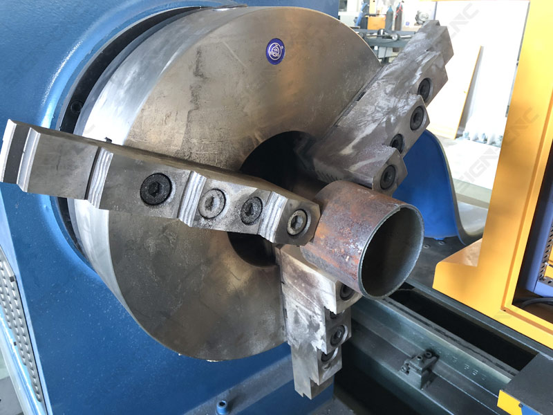 5 Axis CNC Pipe Profile Cutting Machine